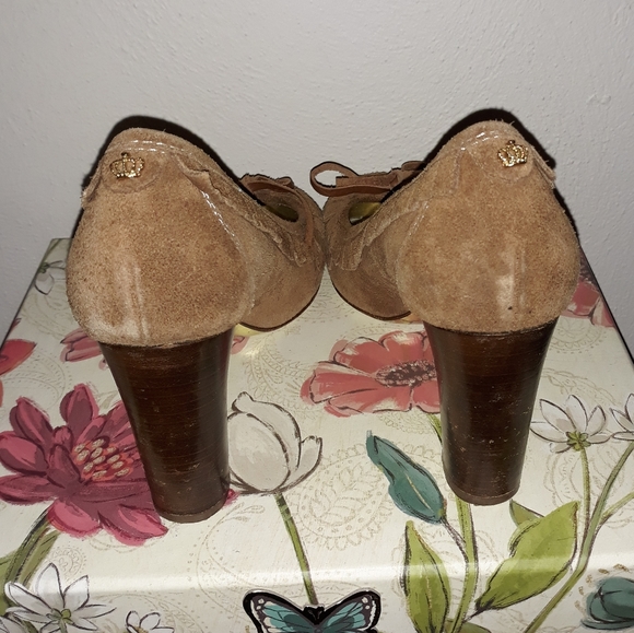 Juicy Couture heels - Picture 4 of 4